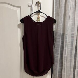 Elegant Chiffon Sleevless Burgundy Top With Peekaboo Back